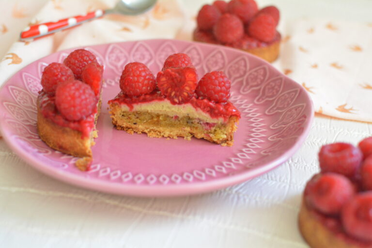 Gâteau cookie pistaches et fruits rouges : vendredi 17/05 et samedi 18/05